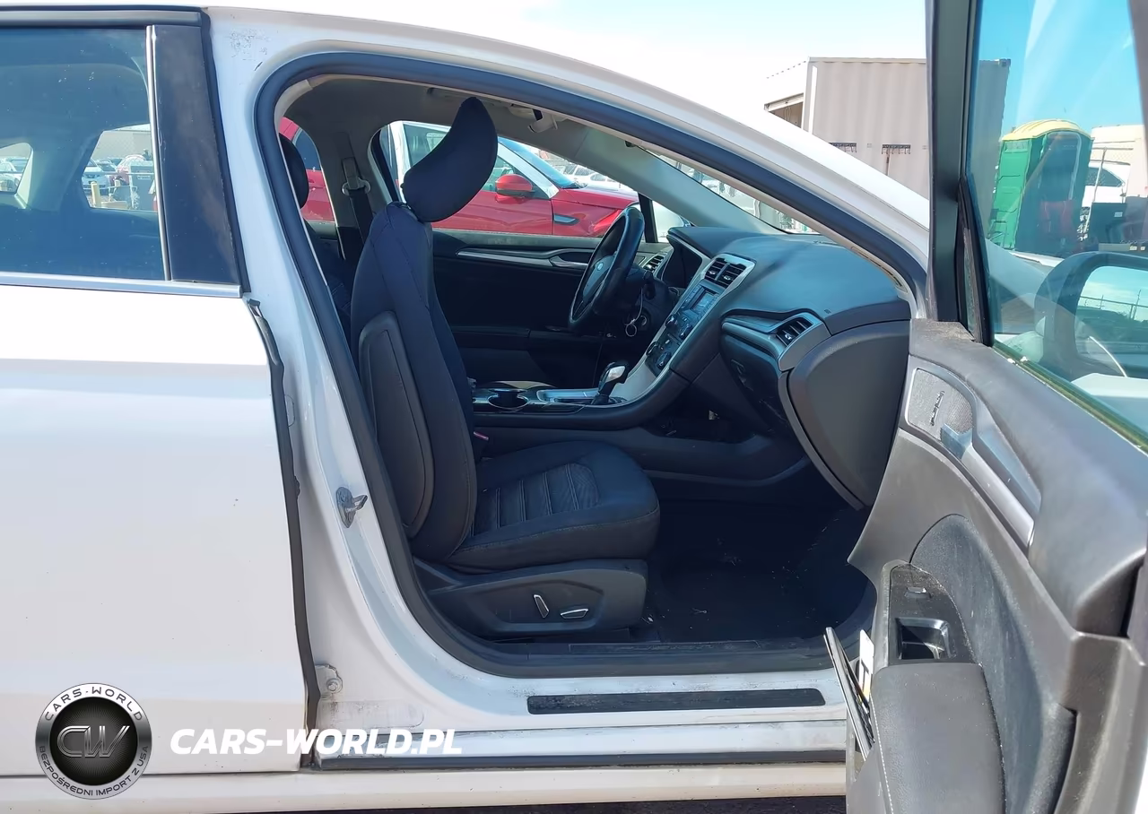 2016 Ford Fusion Se VIN:3FA6P0H79GR145562 - 5