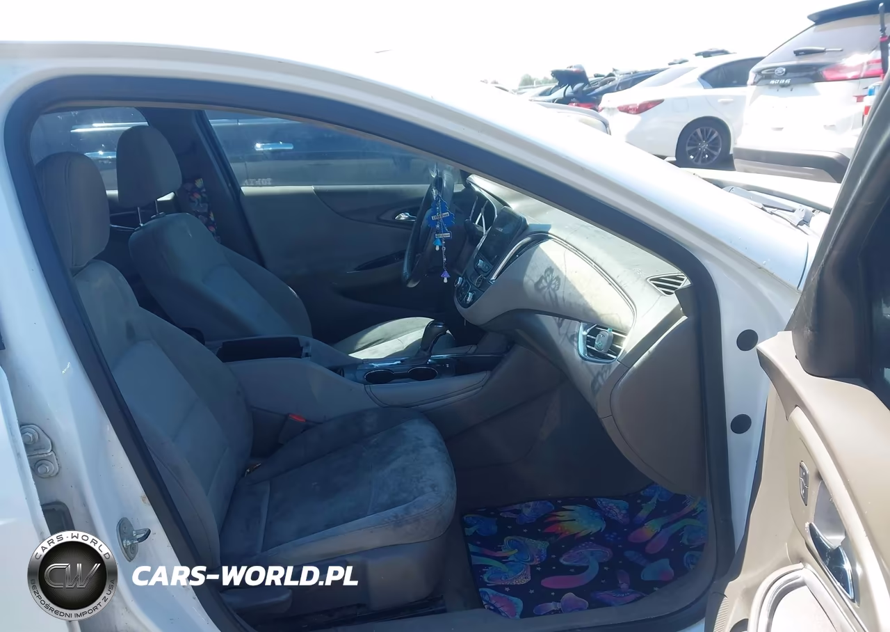 2018 Chevrolet Malibu Lt VIN:1G1ZD5ST5JF128497 - 5