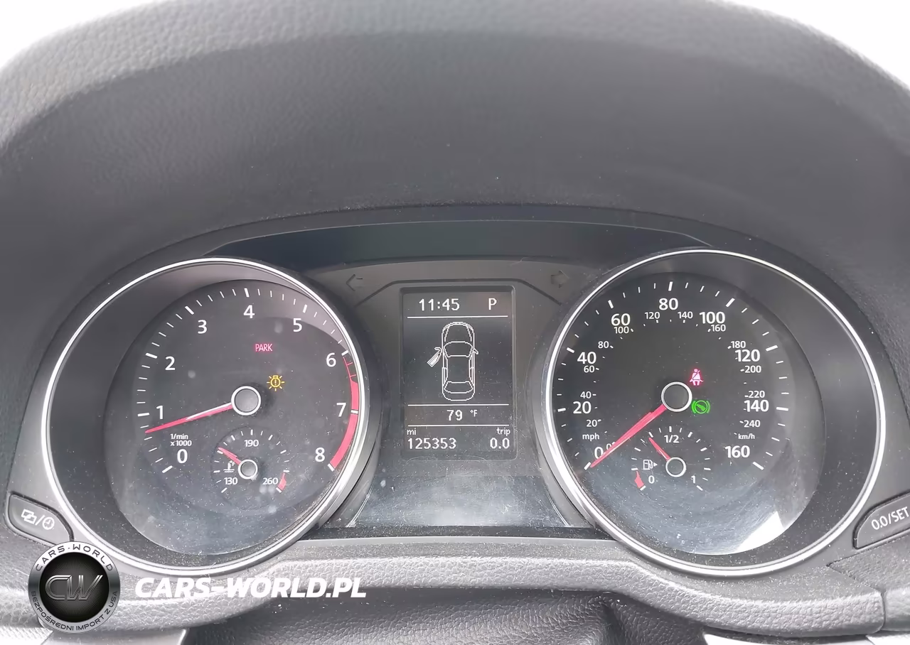 2017 Volkswagen Passat 1.8T R-Line VIN:1VWDT7A3XHC048803 - 7