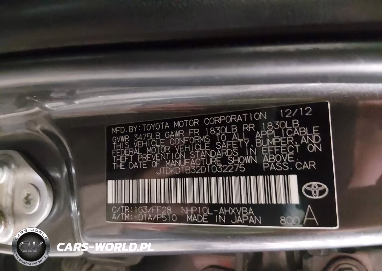 2013 Toyota Prius C Two VIN:JTDKDTB32D1032275 - 9