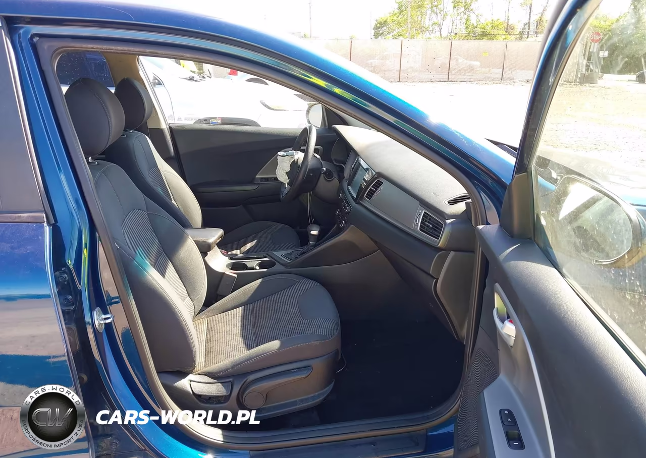 2019 Kia Niro Lx VIN:KNDCB3LC0K5263108 - 5