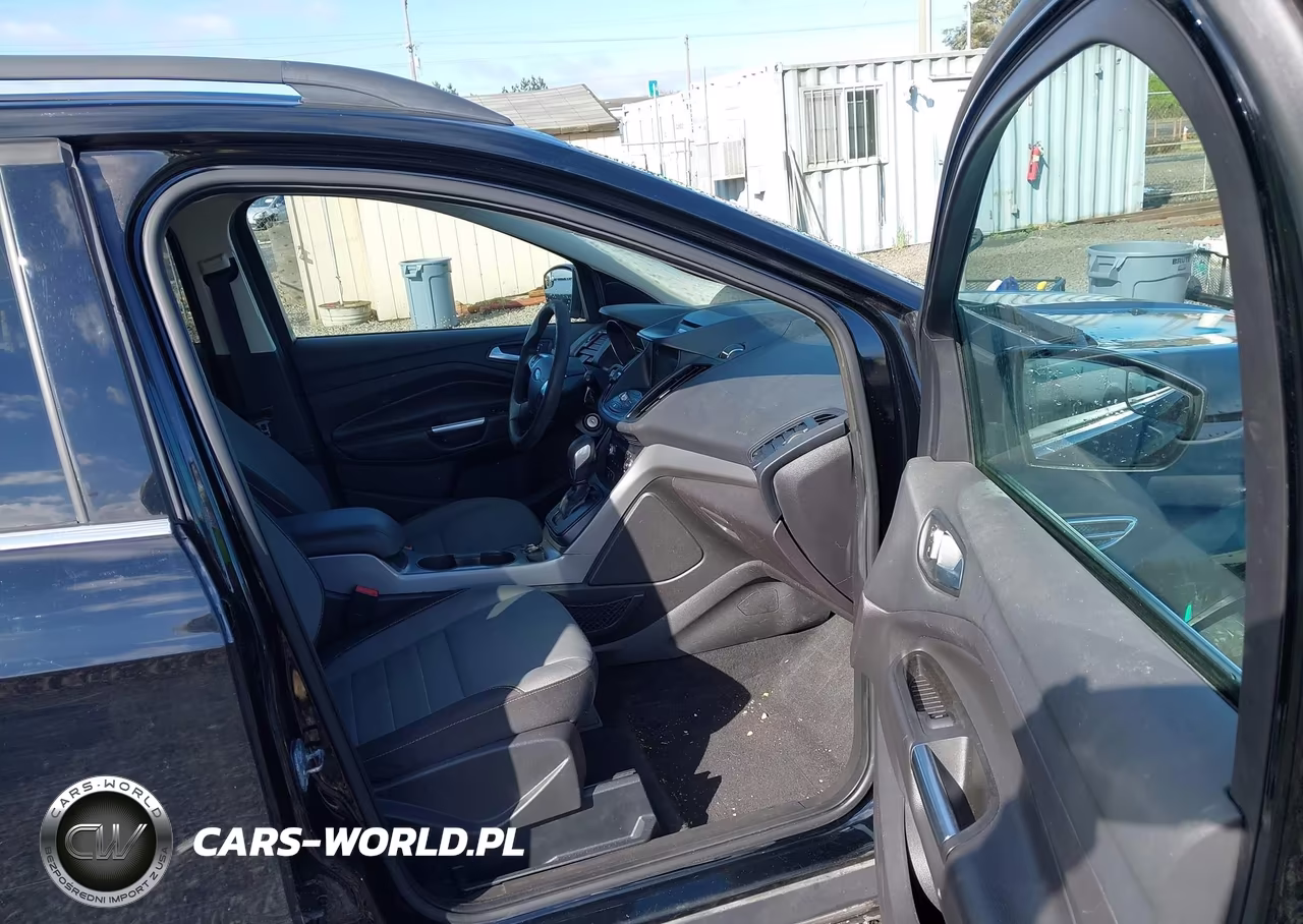 2016 Ford Escape Se VIN:1FMCU0G93GUA11580 - 5