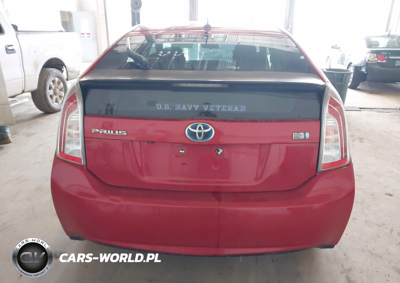 2013 Toyota Prius Three VIN:JTDKN3DU9D5614174 - 16