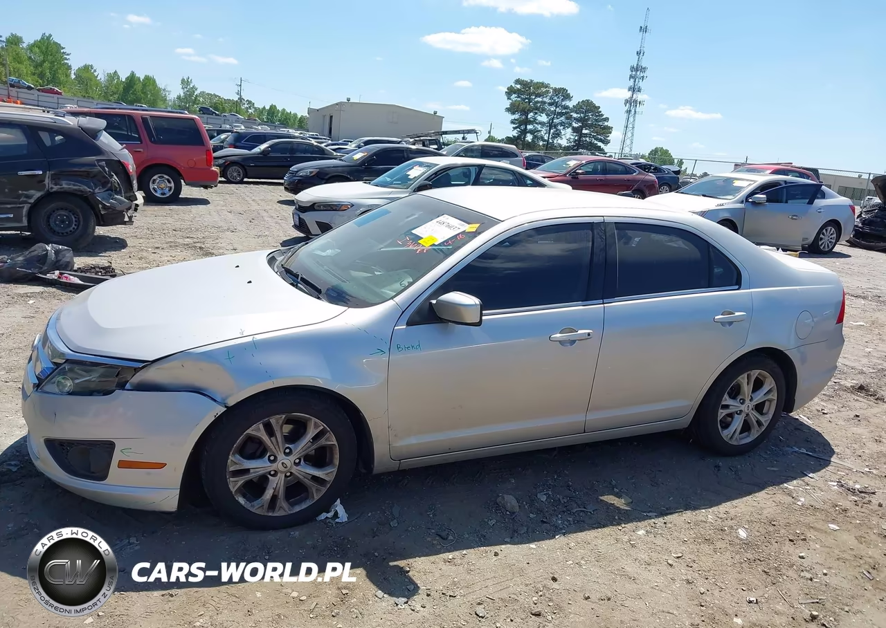 2012 Ford Fusion Se VIN:3FAHP0HA9CR277347 - 17