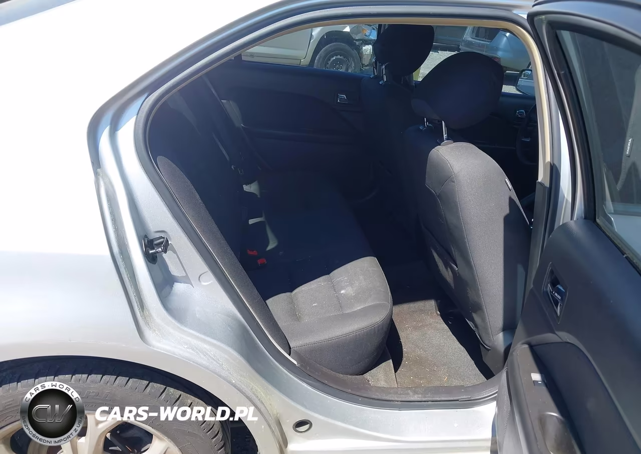 2012 Ford Fusion Se VIN:3FAHP0HA9CR277347 - 8