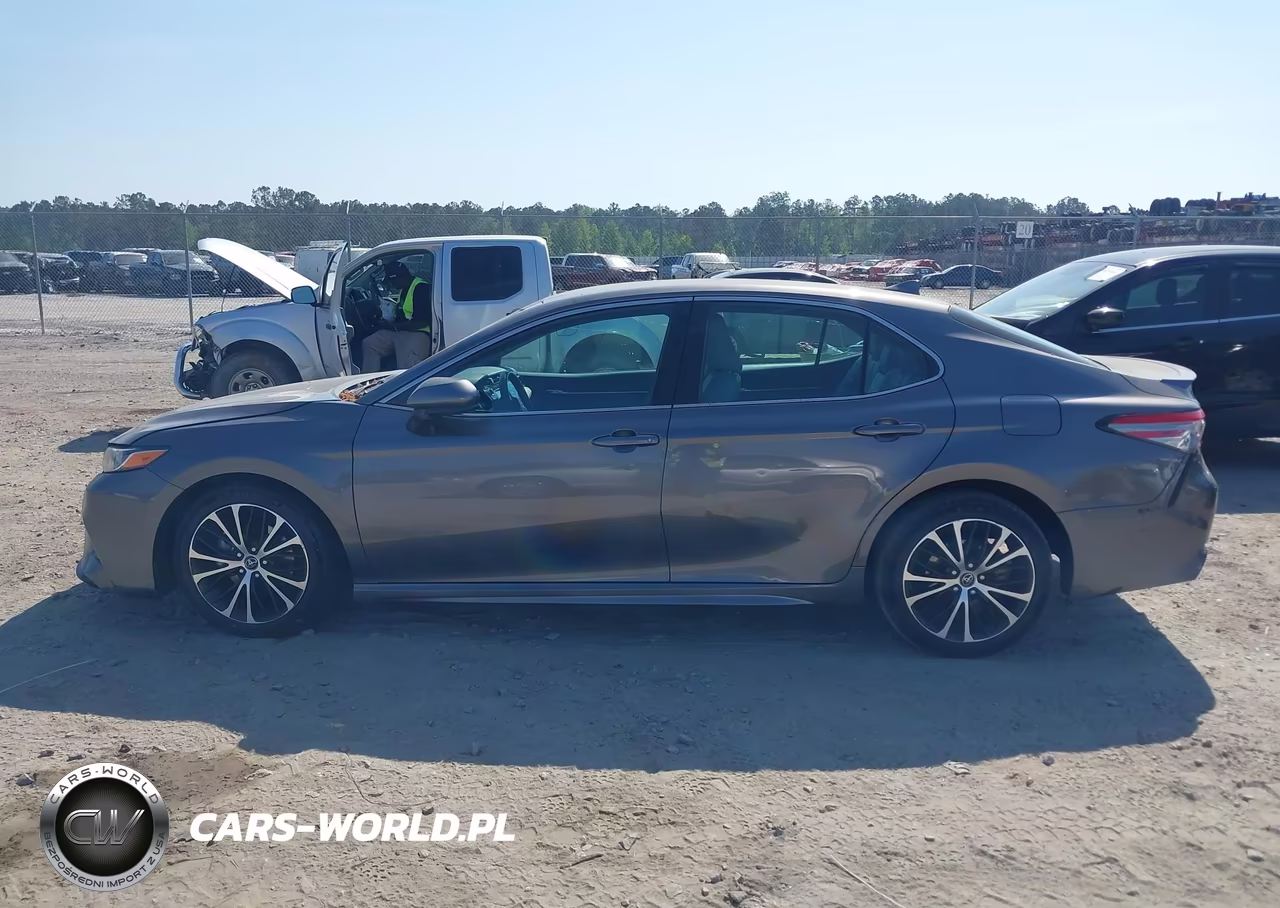 2019 Toyota Camry Se VIN:4T1B11HK5KU832653 - 14