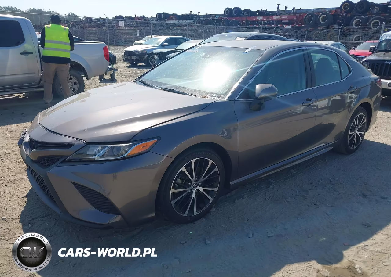 2019 Toyota Camry Se VIN:4T1B11HK5KU832653 - 2