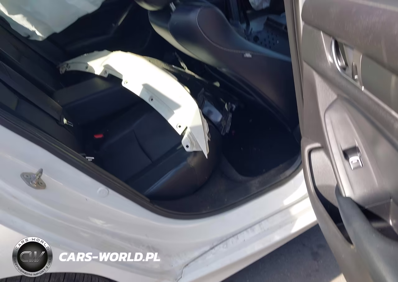 2018 Honda Accord Sport VIN:1HGCV1F33JA075309 - 8