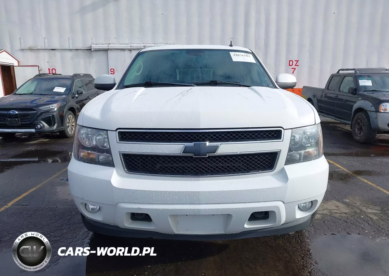 2013 Chevrolet Tahoe Lt VIN:1GNSKBE01DR243722 - 12