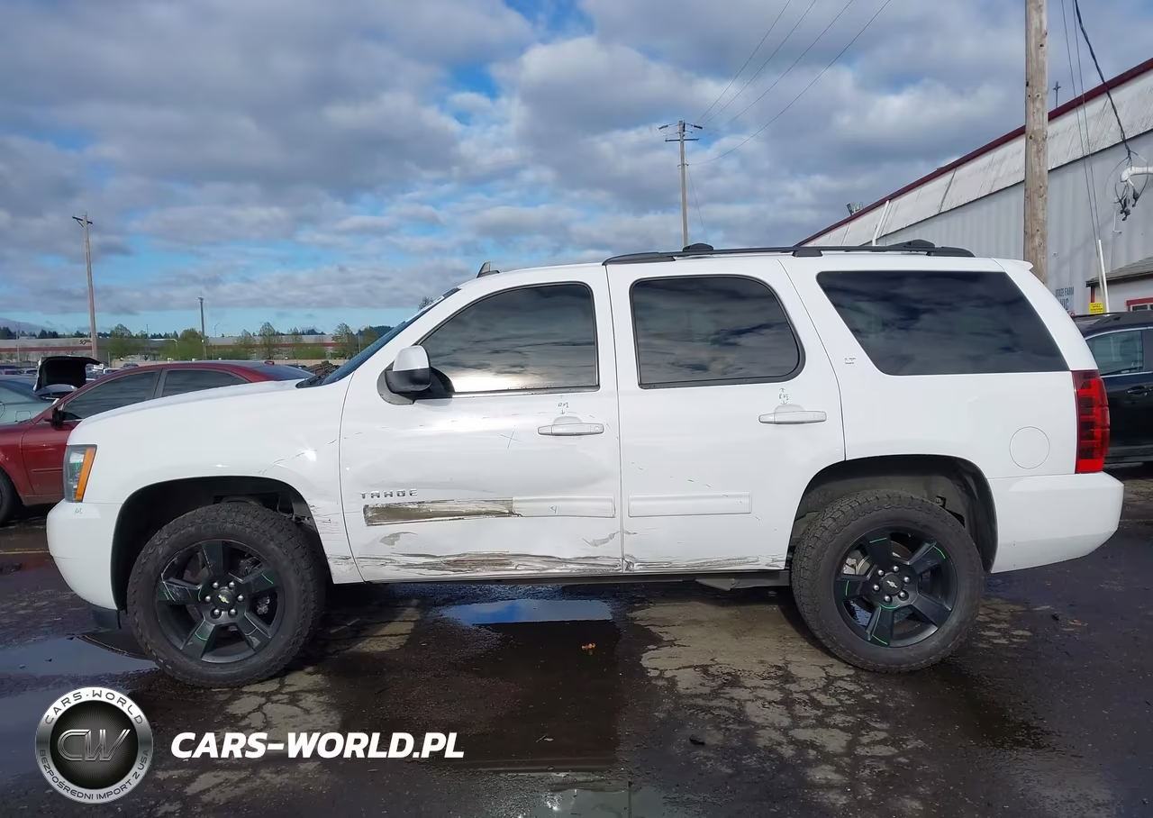 2013 Chevrolet Tahoe Lt VIN:1GNSKBE01DR243722 - 14