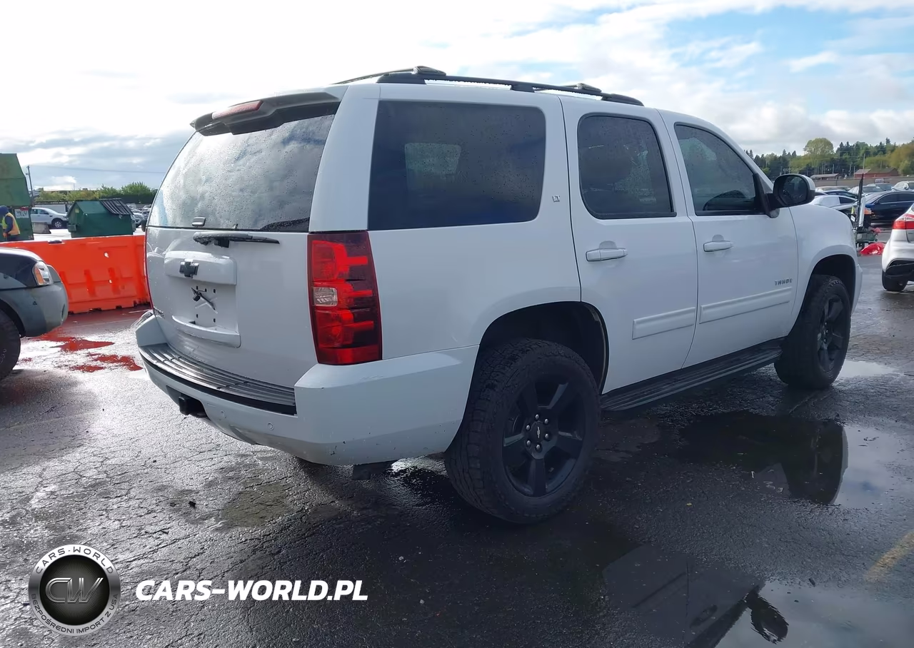 2013 Chevrolet Tahoe Lt VIN:1GNSKBE01DR243722 - 4