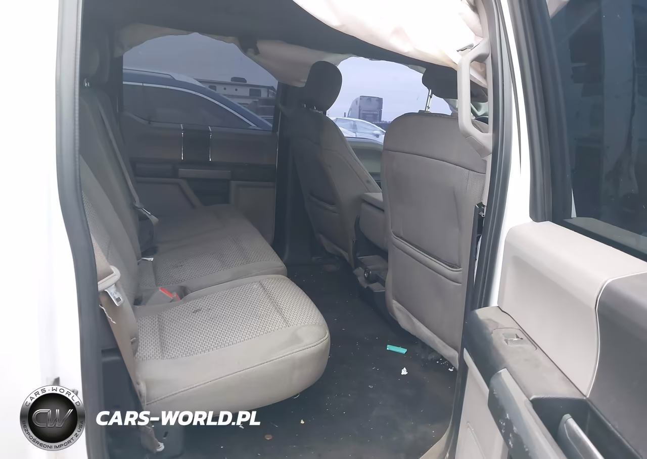 2018 Ford F-150 Xlt VIN:1FTEW1CP6JKE01593 - 8