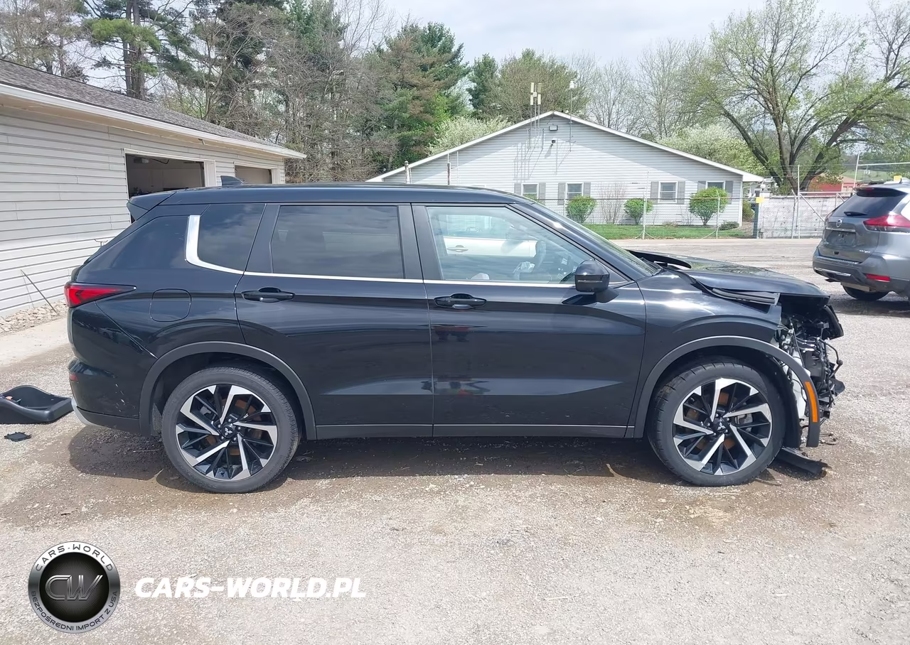 2024 Mitsubishi Outlander Se 2.5 S-Awc-Se Black Edition S-Awc-Se Black Edition W-Pano Roof S-Awc-Se Ralliart S-Awc VIN:JA4J4VA83RZ030252 - 14