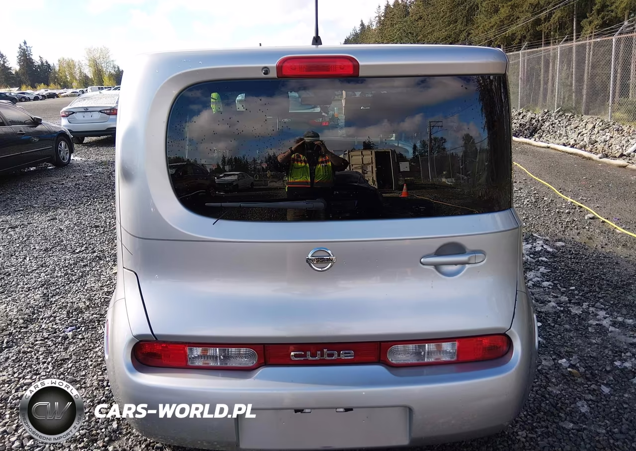 2010 Nissan Cube 1.8S VIN:JN8AZ2KR8AT165624 - 16