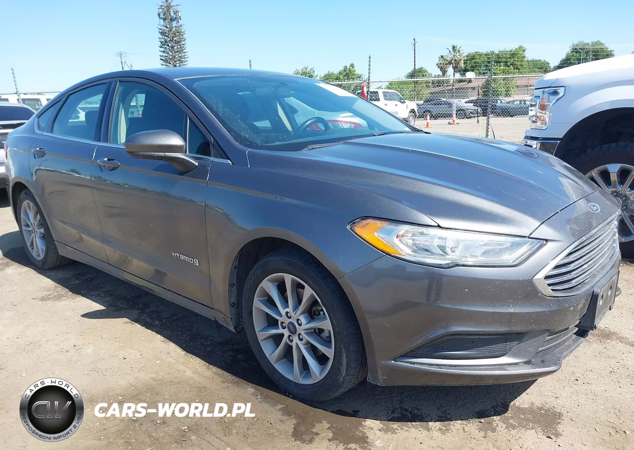 2017 Ford Fusion Hybrid Se