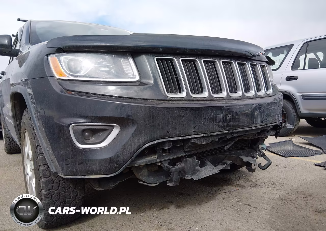 2016 Jeep Grand Cherokee Laredo VIN:1C4RJFAG7GC421032 - 19