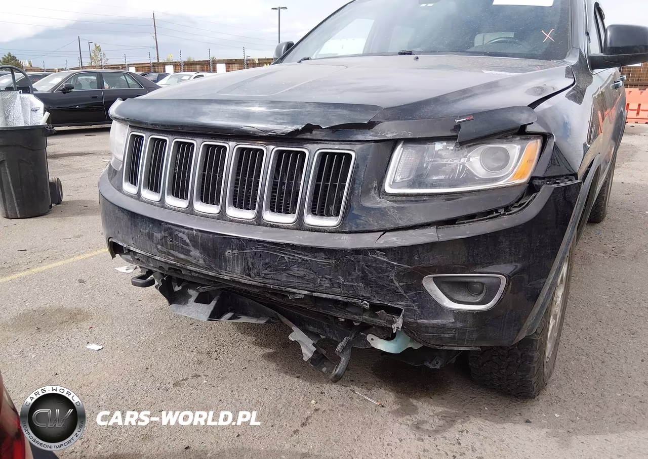 2016 Jeep Grand Cherokee Laredo VIN:1C4RJFAG7GC421032 - 6