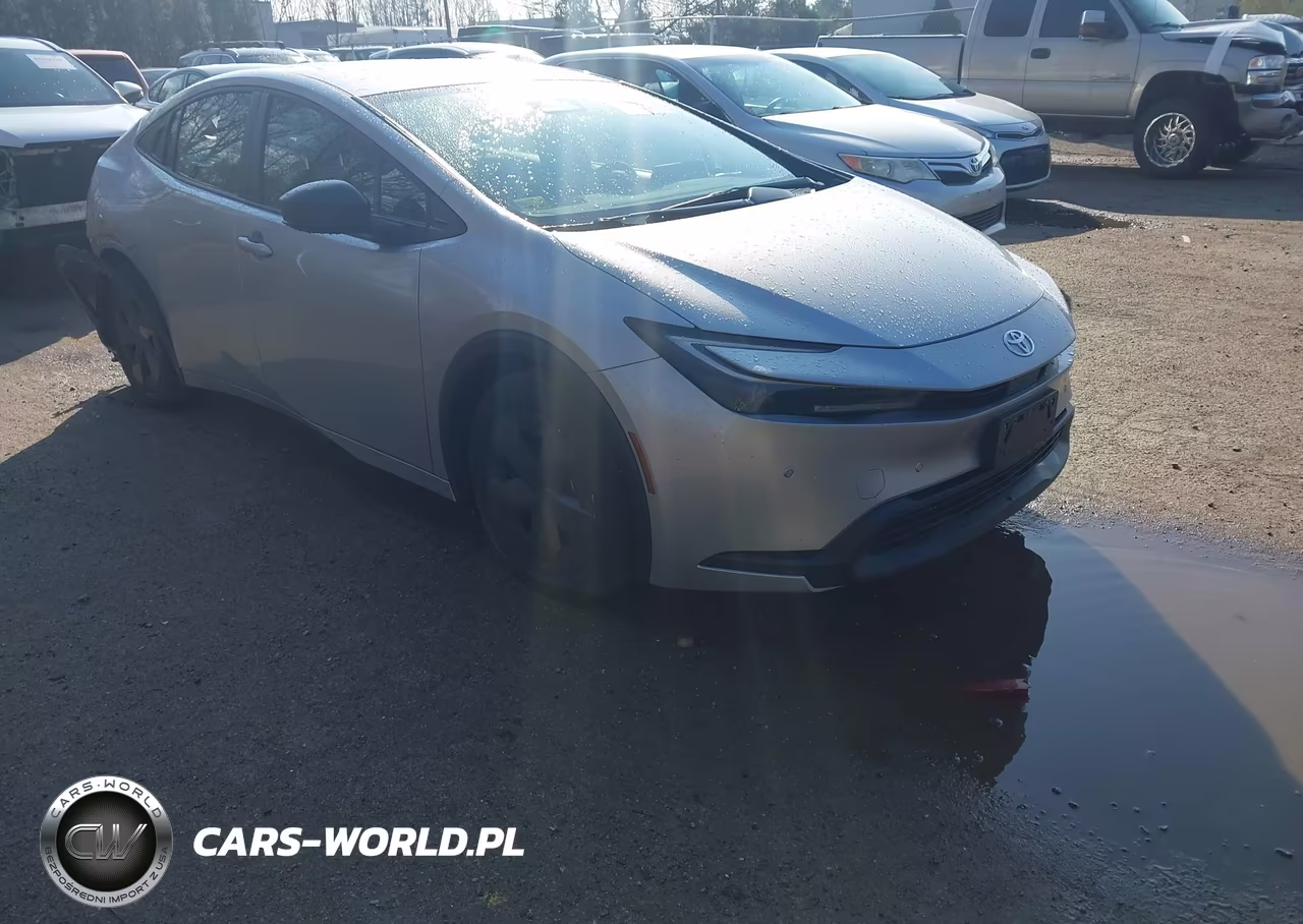 2024 Toyota Prius Le – zdjęcie 1 z 17