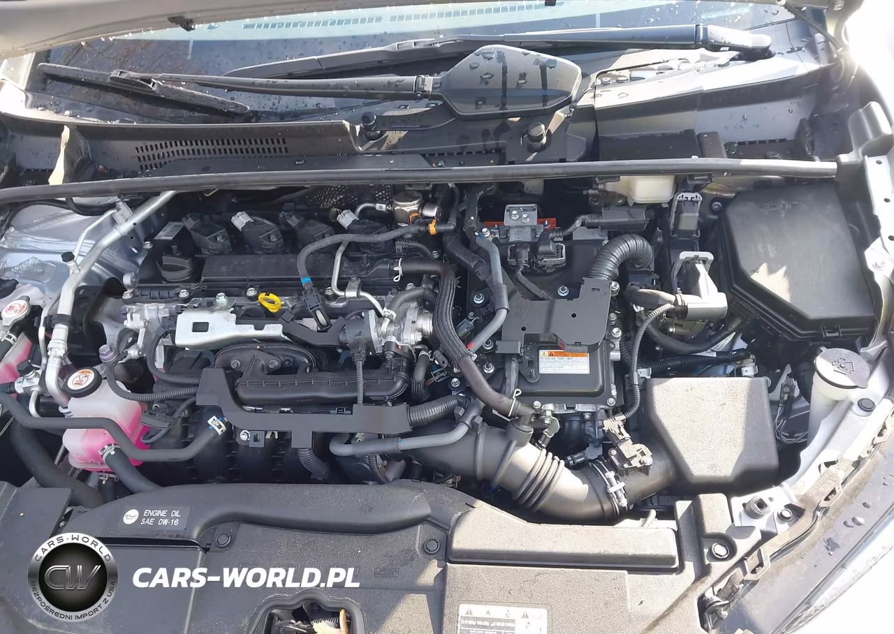2024 Toyota Prius Le VIN:JTDACAAU3R3020547 - 10