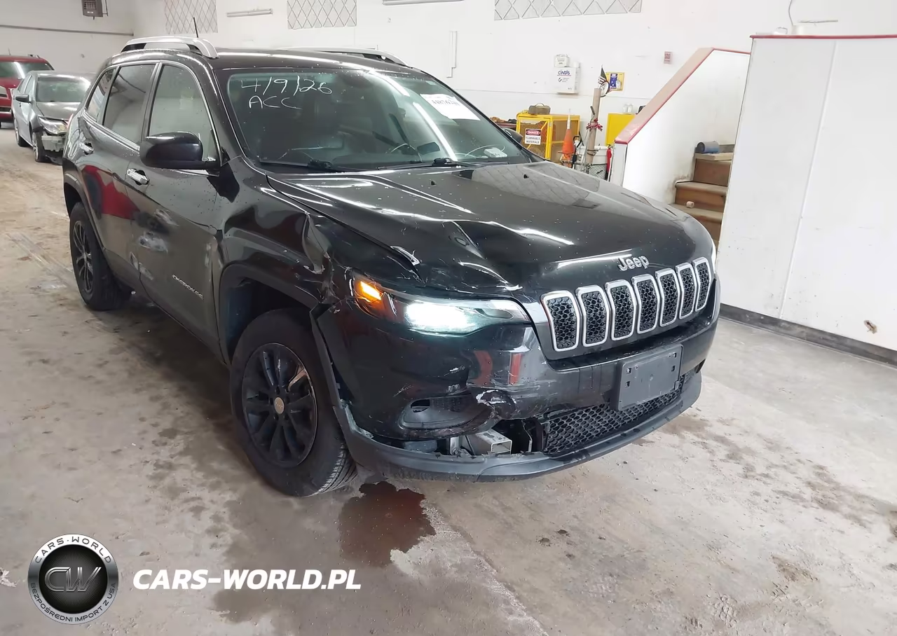 2019 Jeep Cherokee Latitude Plus 4X4 – zdjęcie 1 z 16