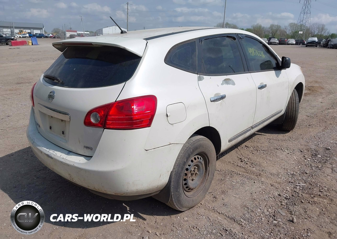 2013 Nissan Rogue S VIN:JN8AS5MV3DW665872 - 4