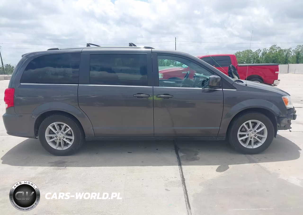 2019 Dodge Grand Caravan Sxt VIN:2C4RDGCG3KR775852 - 13