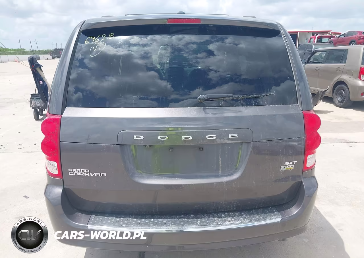 2019 Dodge Grand Caravan Sxt VIN:2C4RDGCG3KR775852 - 16