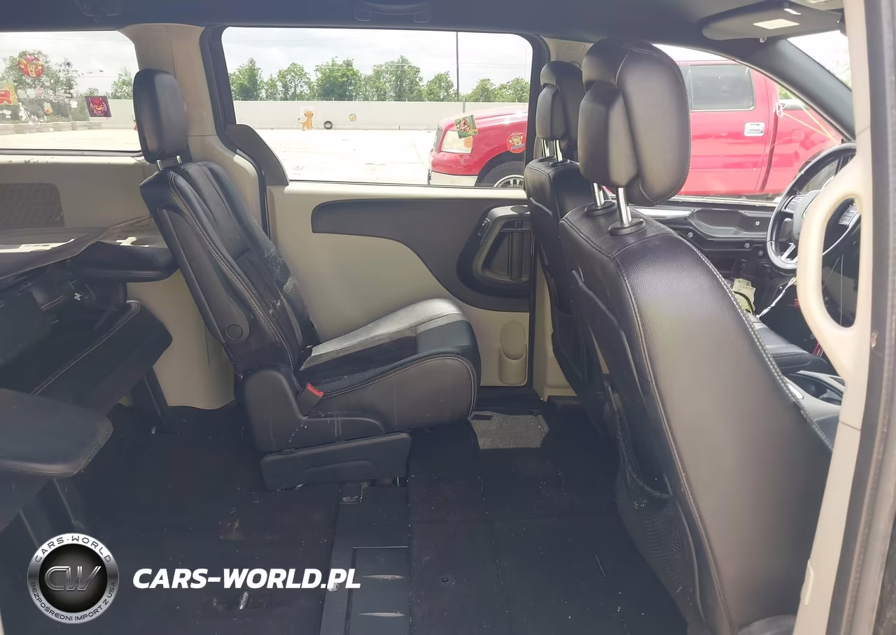 2019 Dodge Grand Caravan Sxt VIN:2C4RDGCG3KR775852 - 8