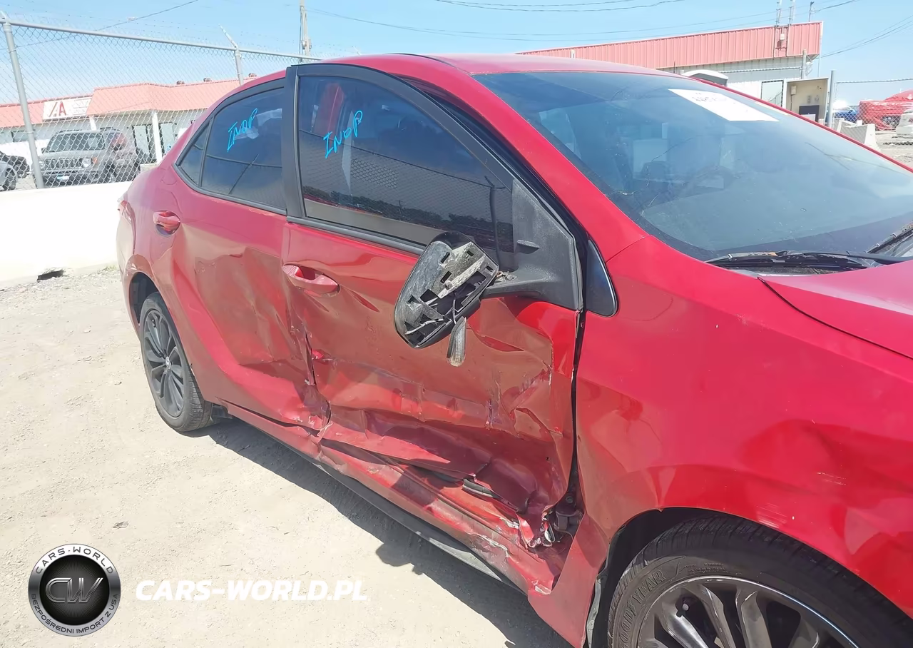 2015 Toyota Corolla S Plus VIN:2T1BURHE6FC273184 - 6