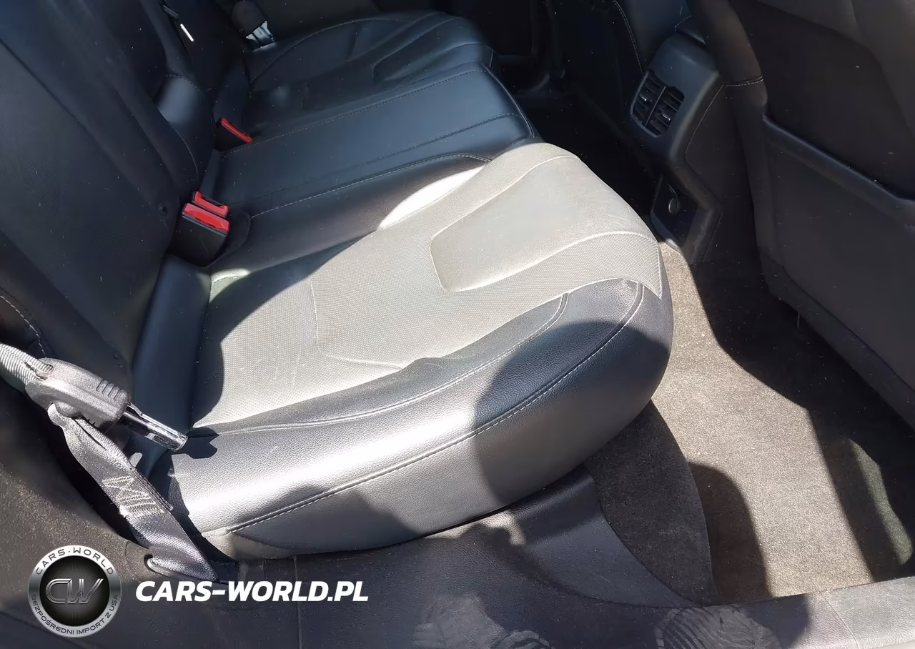 2019 Ford Fusion Hybrid Titanium VIN:3FA6P0RU7KR202936 - 8