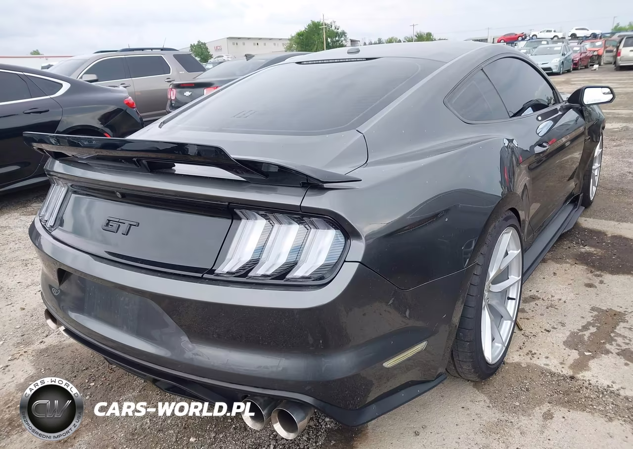 2017 Ford Mustang Gt Premium VIN:1FA6P8CF0H5208324 - 4