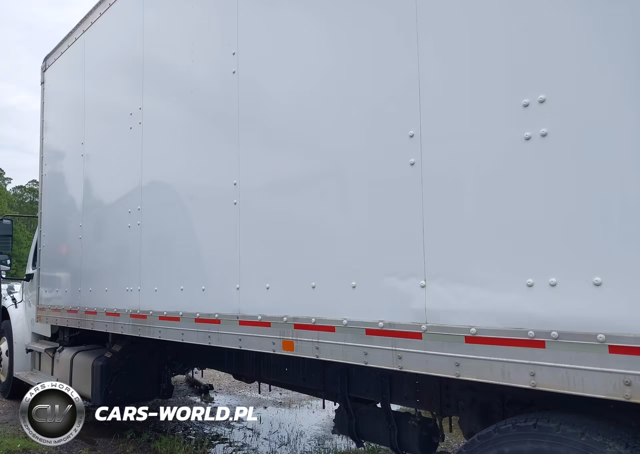 2018 Freightliner M2 106 VIN:1FVACXFC6JHJR2117 - 16