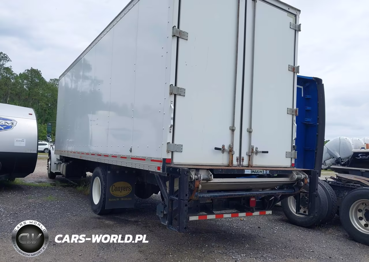 2018 Freightliner M2 106 VIN:1FVACXFC6JHJR2117 - 3