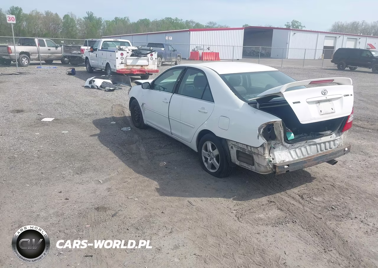 2002 Toyota Camry Se VIN:JTDBE32K720068549 - 3