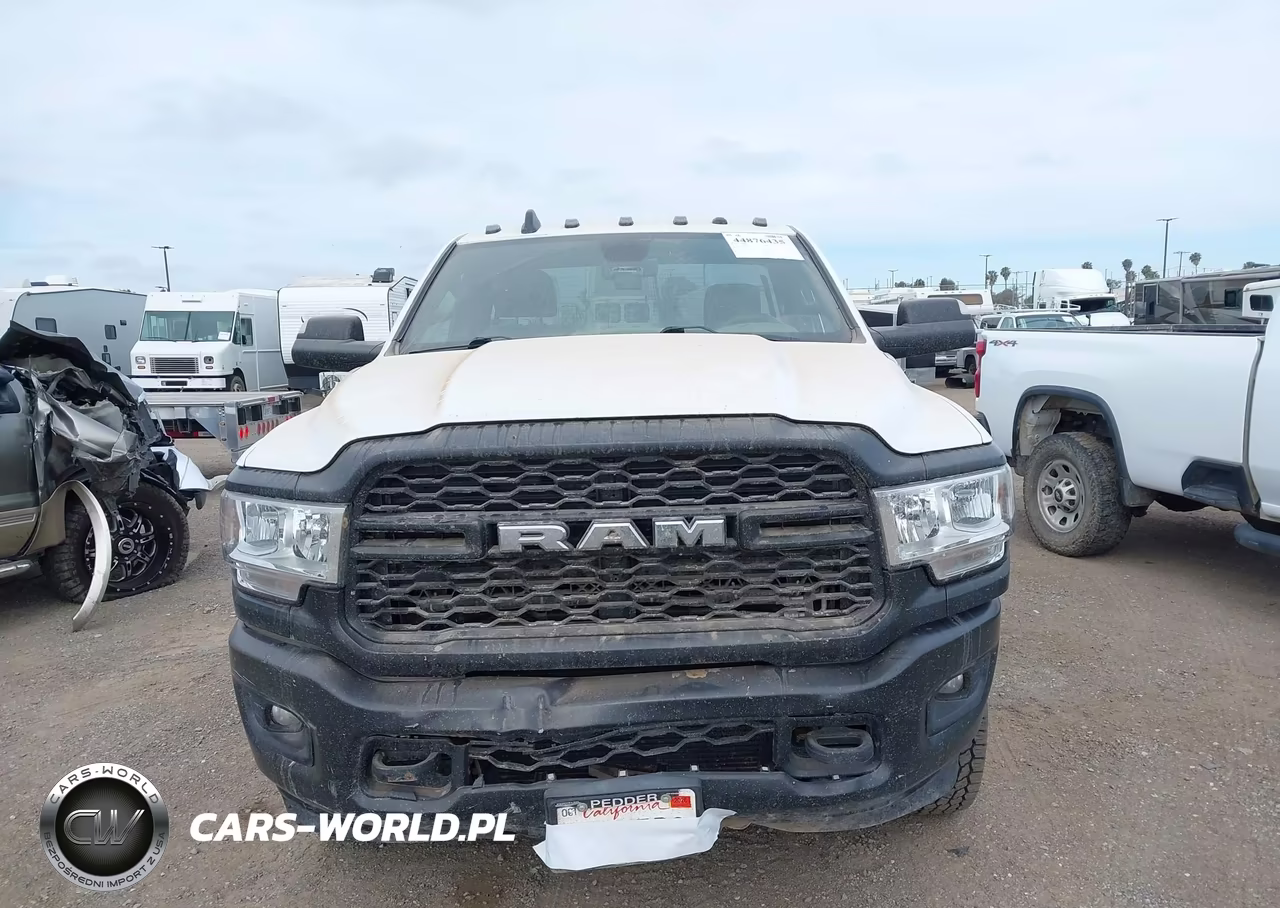 2022 Ram 3500 Tradesman 4X4 8' Box VIN:3C63RRAL8NG333556 - 12