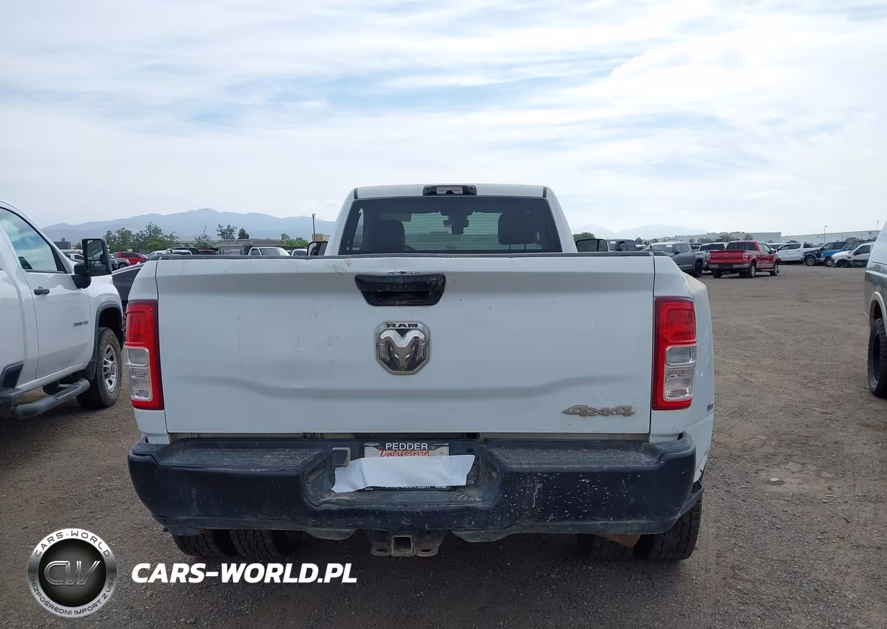 2022 Ram 3500 Tradesman 4X4 8' Box VIN:3C63RRAL8NG333556 - 16