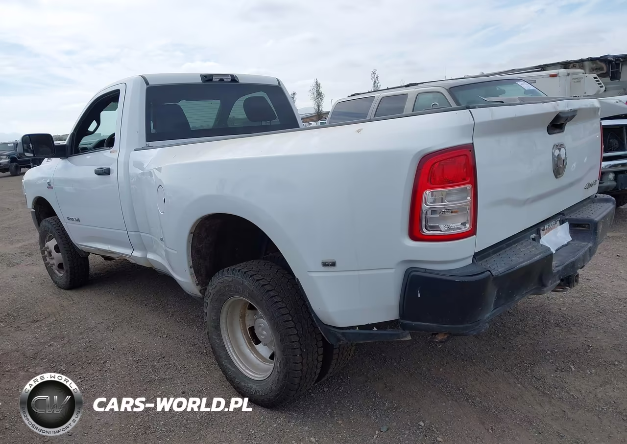2022 Ram 3500 Tradesman 4X4 8' Box VIN:3C63RRAL8NG333556 - 3