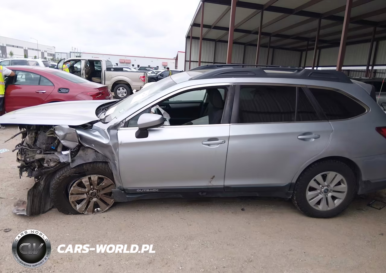 2018 Subaru Outback 2.5I Premium VIN:4S4BSADC3J3306859 - 14