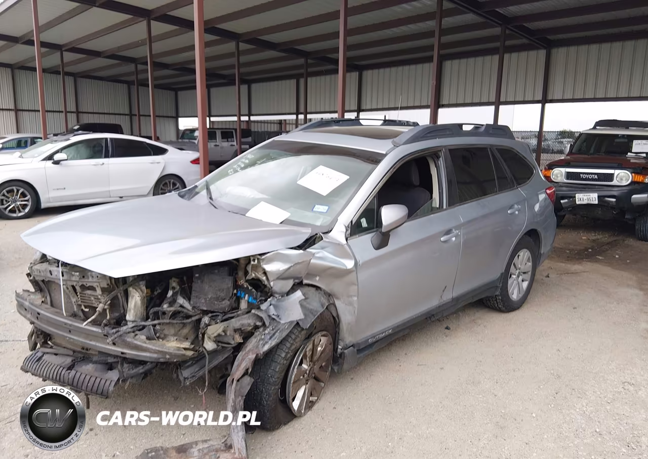 2018 Subaru Outback 2.5I Premium VIN:4S4BSADC3J3306859 - 2