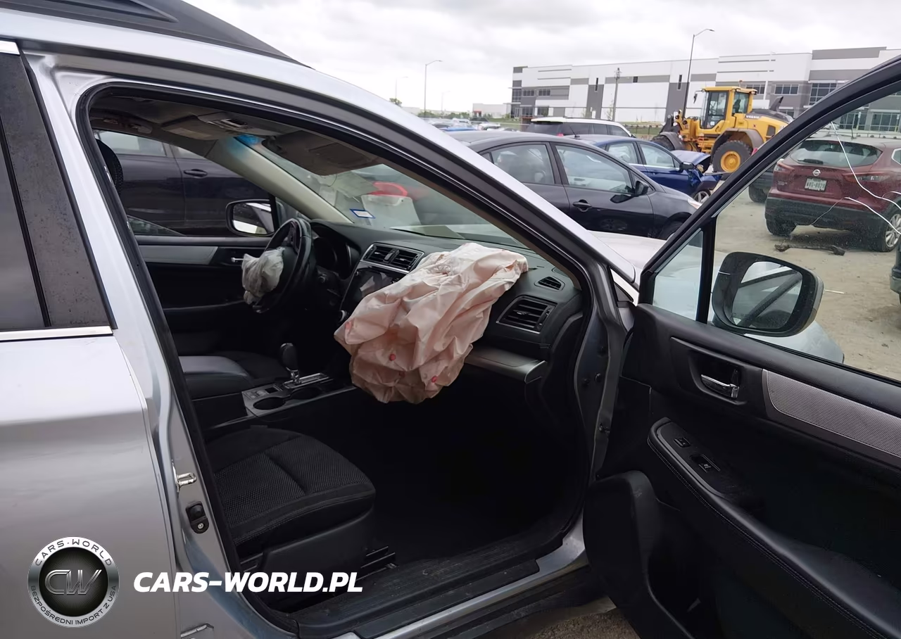 2018 Subaru Outback 2.5I Premium VIN:4S4BSADC3J3306859 - 5