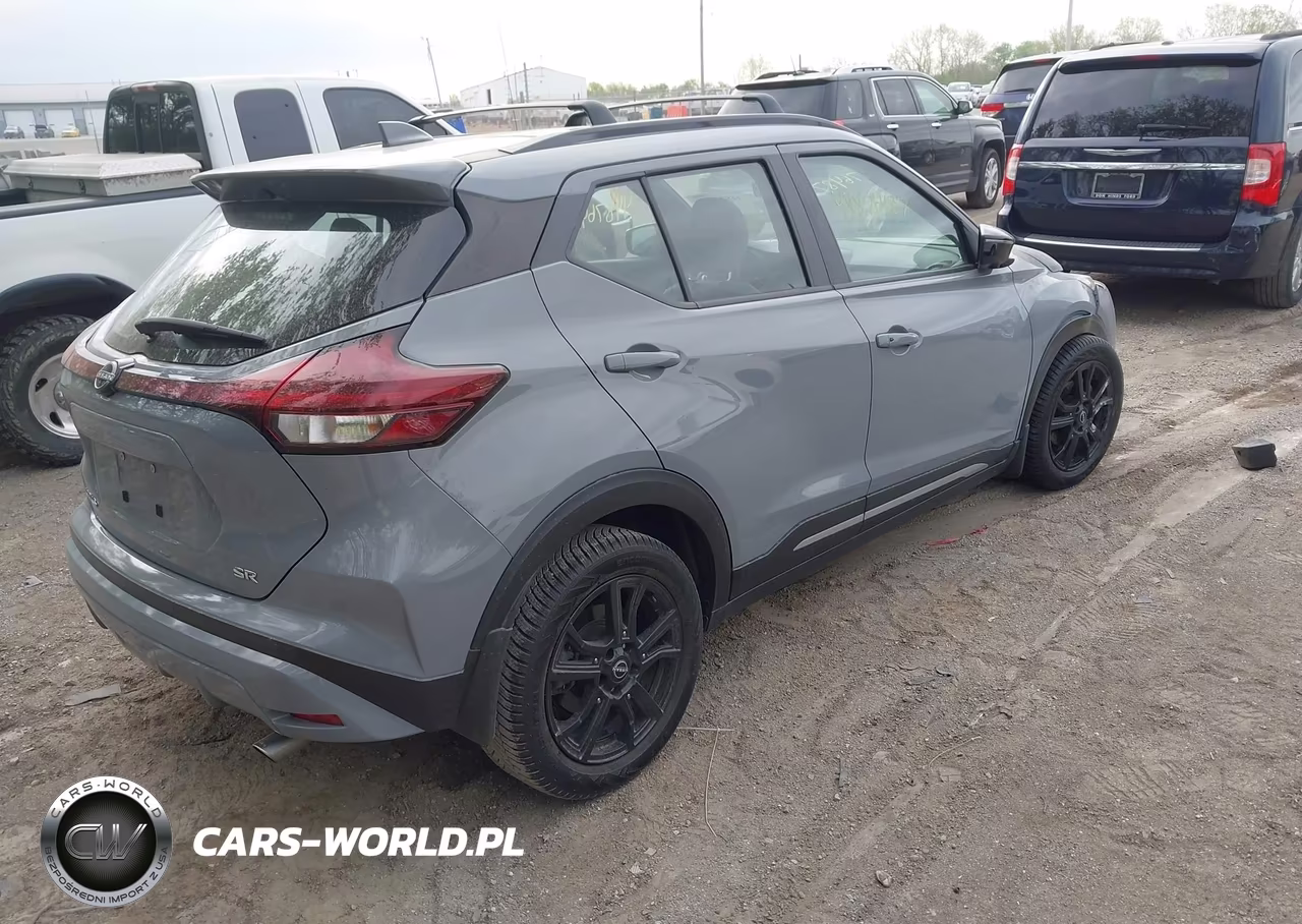 2023 Nissan Kicks Sr Xtronic Cvt VIN:3N1CP5DV5PL477633 - 4