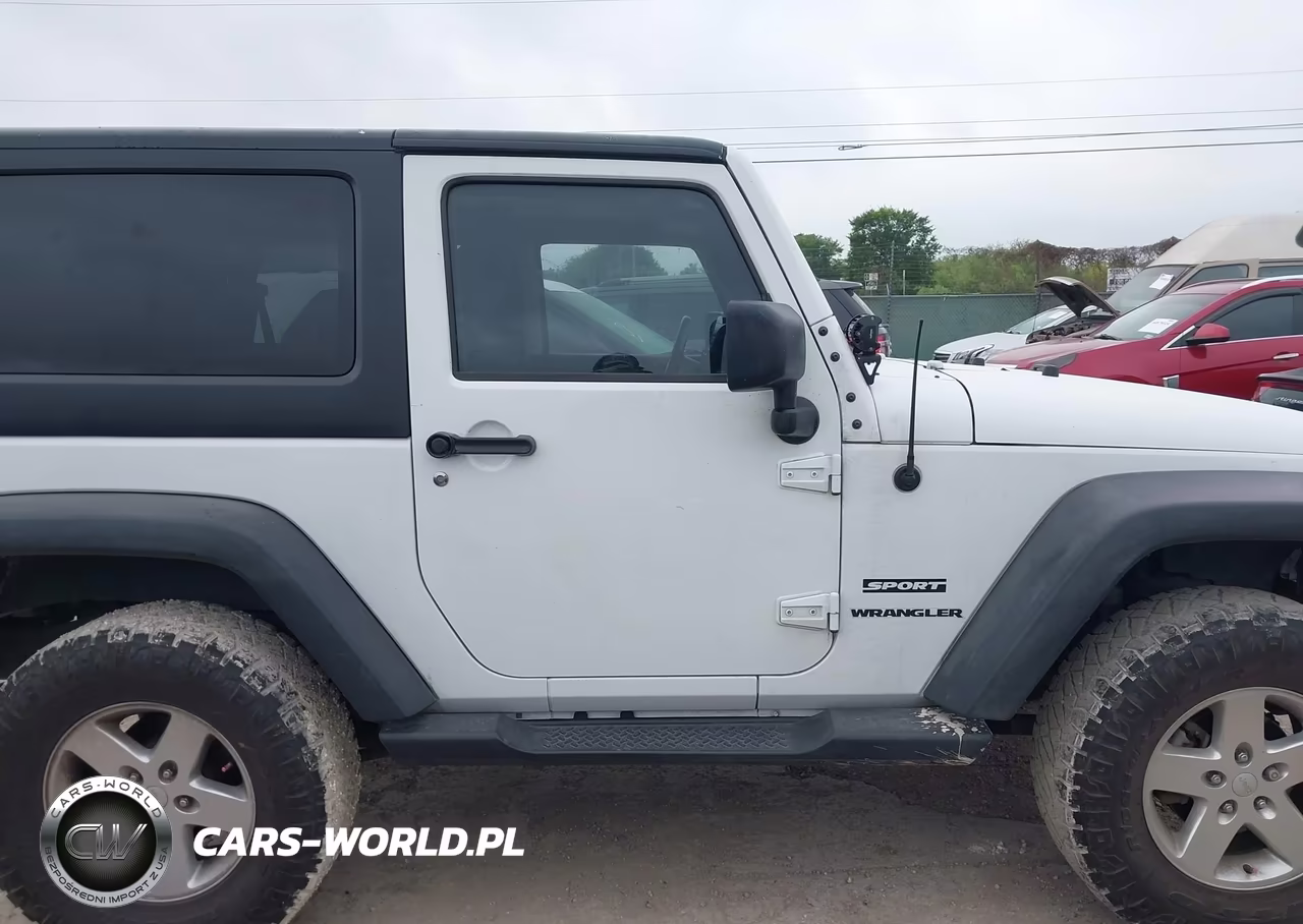 2015 Jeep Wrangler Sport VIN:1C4GJWAG2FL661336 - 13