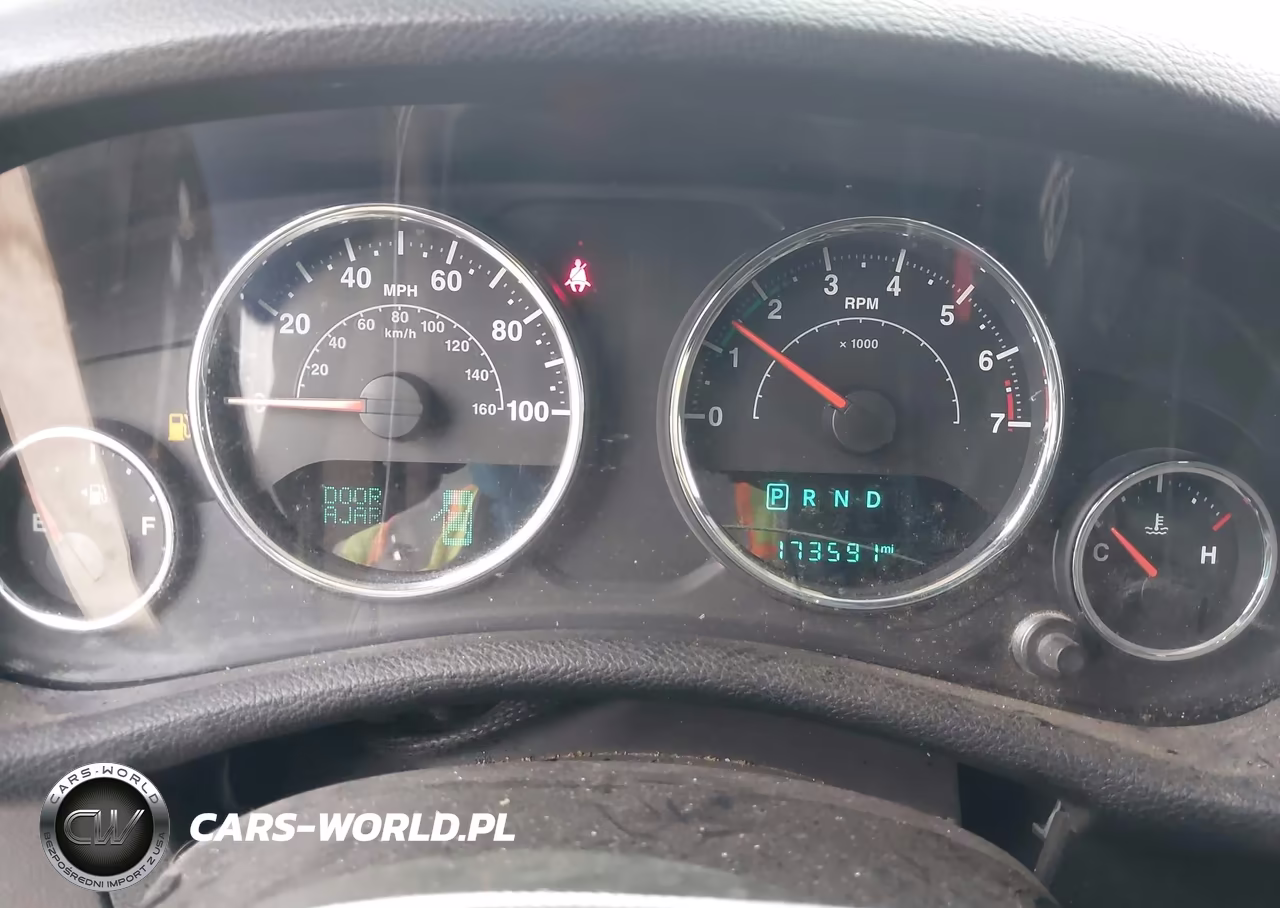 2015 Jeep Wrangler Sport VIN:1C4GJWAG2FL661336 - 7