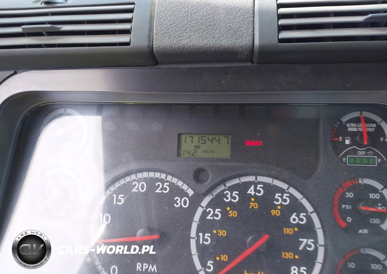2014 Freightliner Cascadia 125 VIN:3AKJGEDV0ESFR1021 - 15