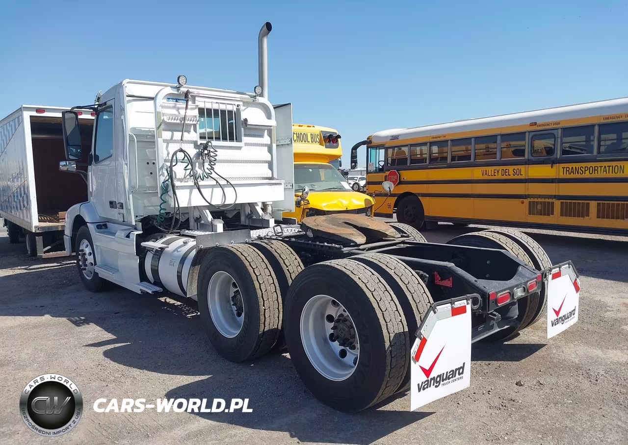 2018 Volvo Vnm VIN:4V4MC9EG6JN996531 - 3
