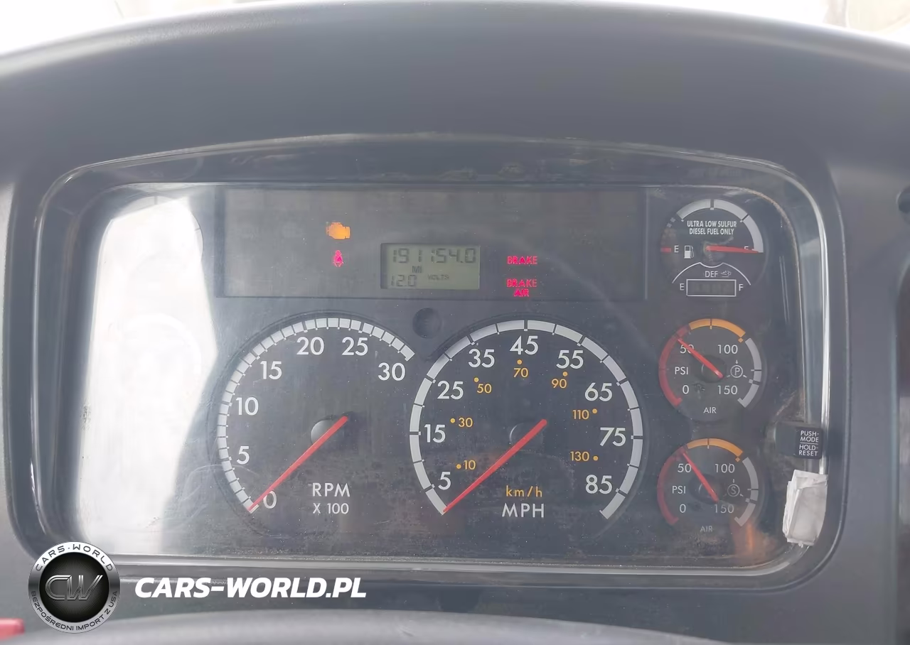 2014 Freightliner M2 112 Medium Duty VIN:1FUJC5DV6EHFZ4063 - 7