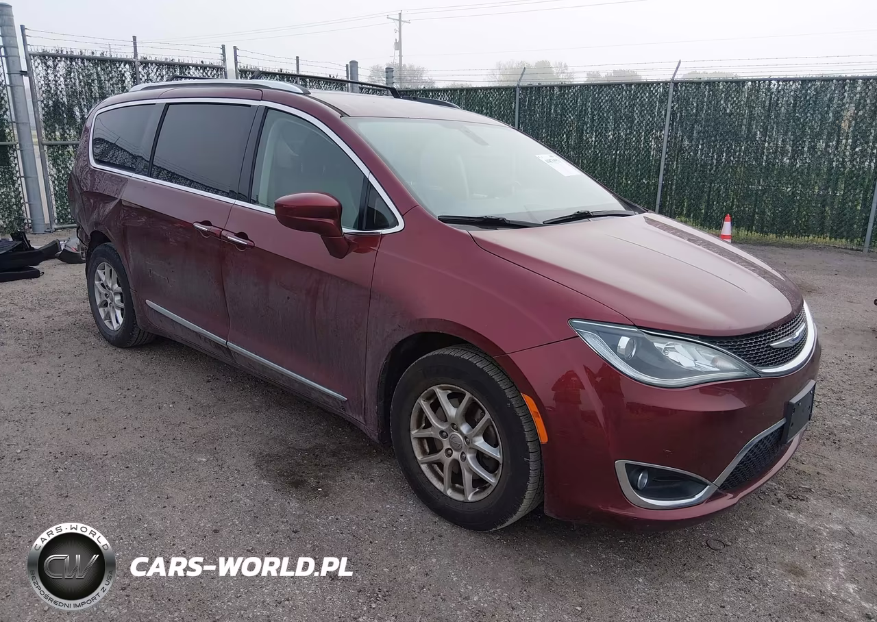 2020 Chrysler Pacifica Touring L