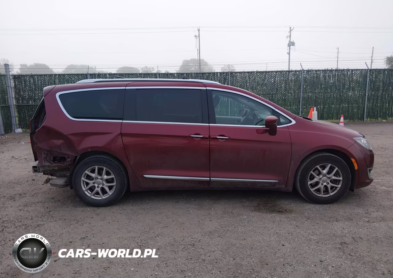 2020 Chrysler Pacifica Touring L VIN:2C4RC1BG7LR125277 - 14