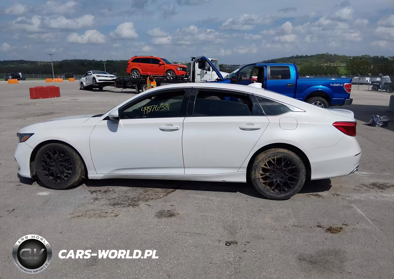 2020 Honda Accord Sport VIN:1HGCV1F33LA071313 - 15