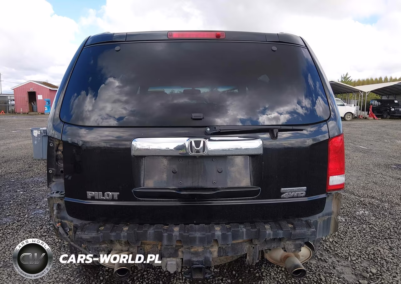2011 Honda Pilot Touring VIN:5FNYF4H90BB061185 - 17